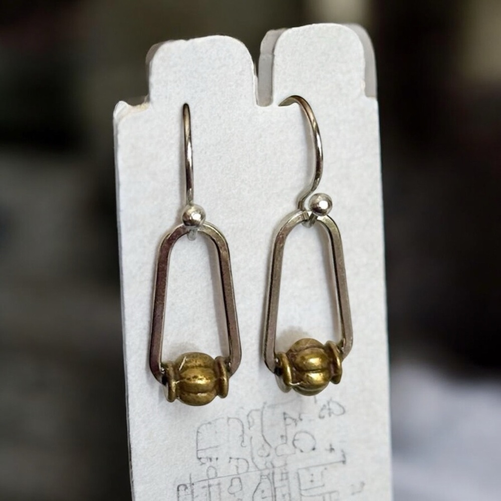 5 For $25💫Alternative Golden Barrel Earrings